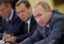 Путин: РФ должна быть готова к конкуренции с соседними странами в транспортировке грузов