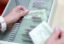СМИ: накопительную часть пенсии могут частично разморозить в 2017 году