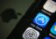 СМИ: Apple сократит производство iPhone на 10% в 2017 году