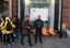 Поклонники Apple в Москве занимают очередь за новым IPhone за сутки